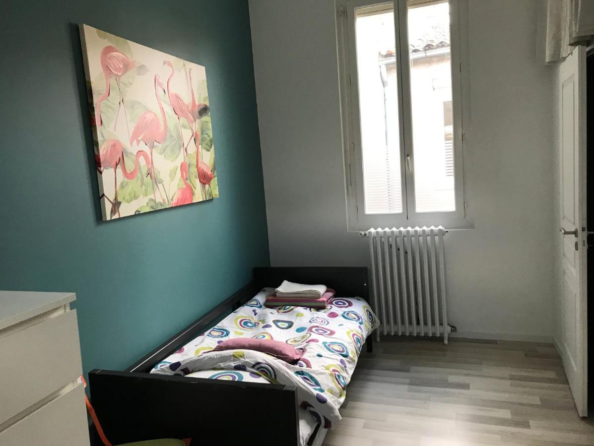 Chambre Independante Avec Sdb-Terrasse Privative. Centre Ville Nîmes Dış mekan fotoğraf